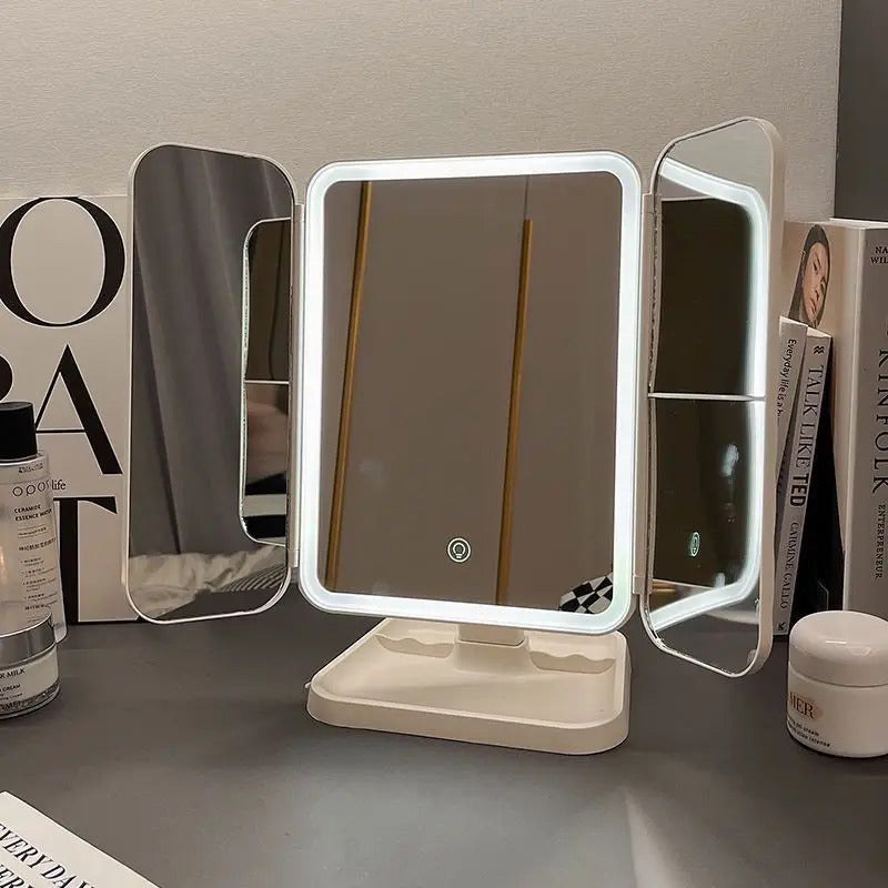 LumiFold™ – Makeup LED Mirror